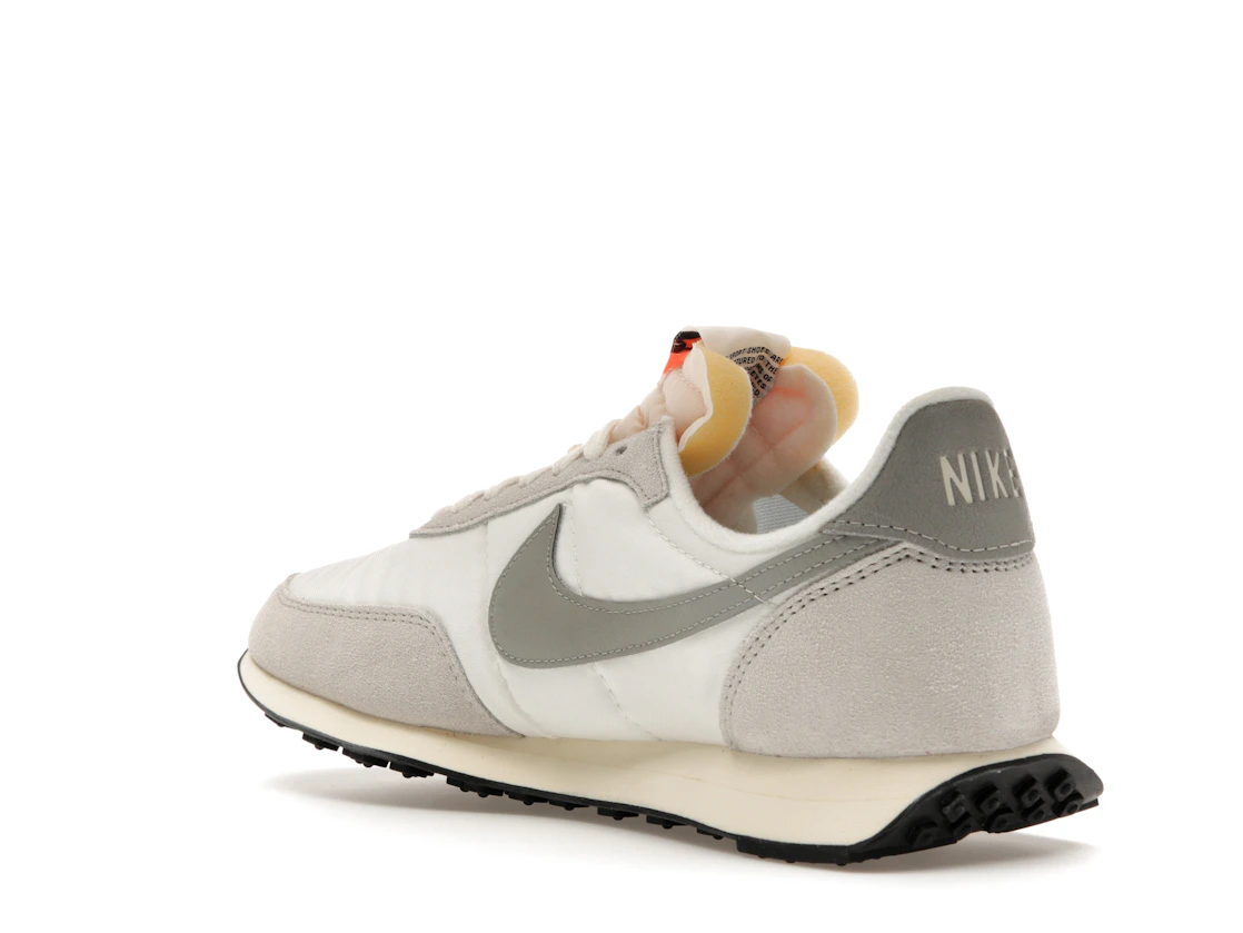 Vue 24 de Nike Waffle Trainer 2 Sail Lightbone