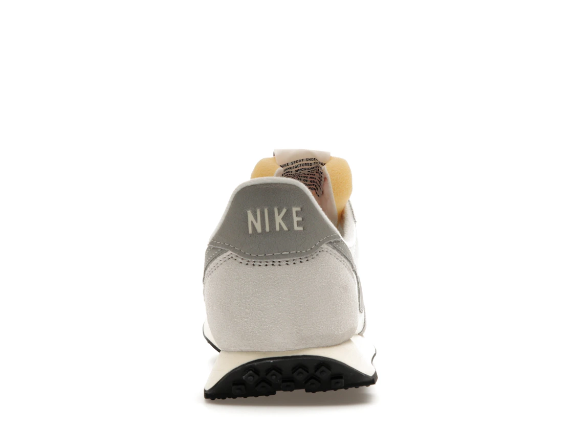 Vue 28 de Nike Waffle Trainer 2 Sail Lightbone