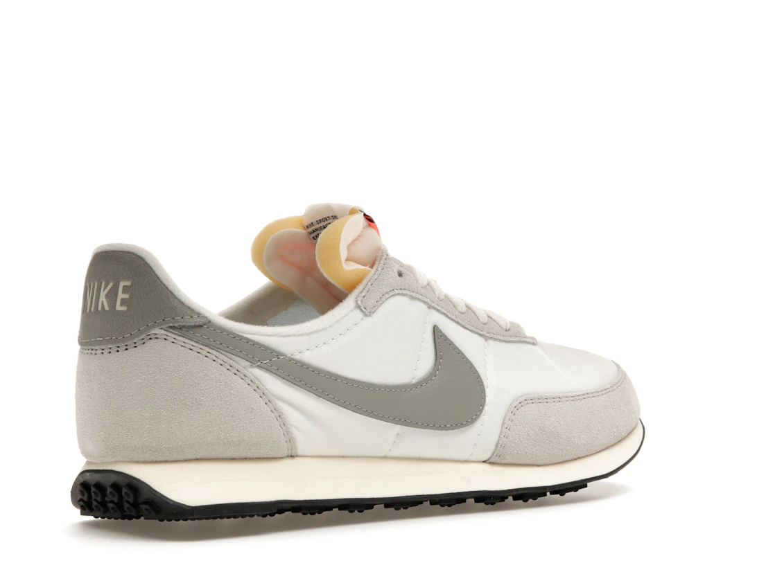 Vue 33 de Nike Waffle Trainer 2 Sail Lightbone