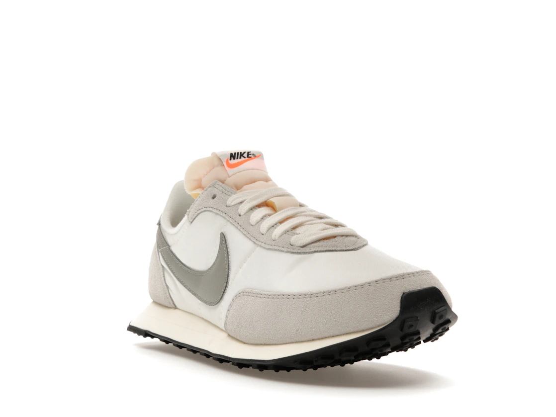 Vue 7 de Nike Waffle Trainer 2 Sail Lightbone