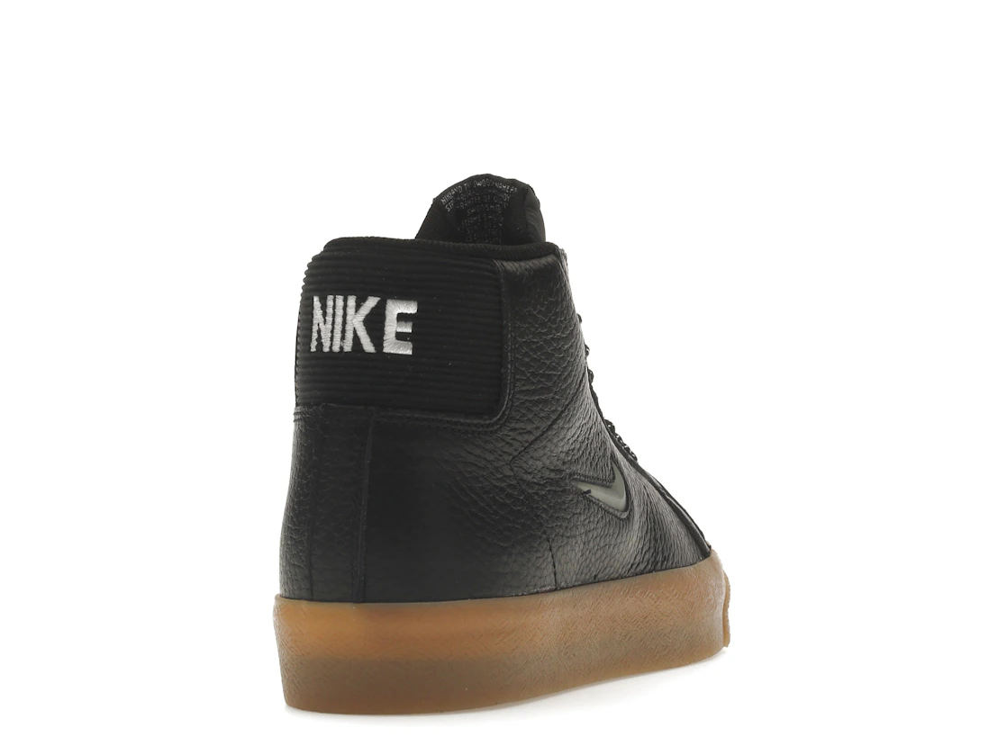Vue 30 de Nike Zoom Blazer Mid Premium SB Black Gum Jewel
