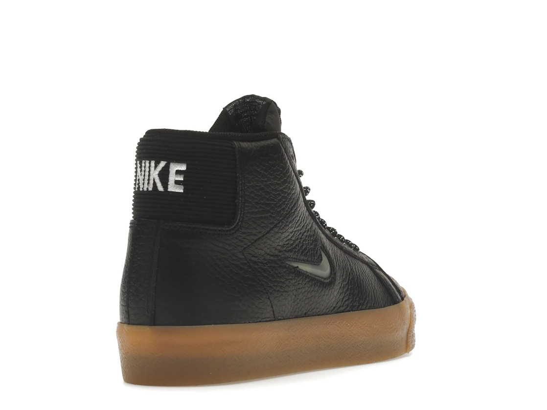 Vue 31 de Nike Zoom Blazer Mid Premium SB Black Gum Jewel