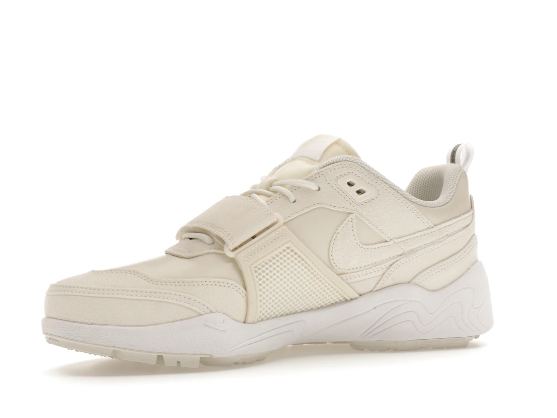 Vue 16 de Nike Zoom Field Jaxx SP Travis Scott Sail