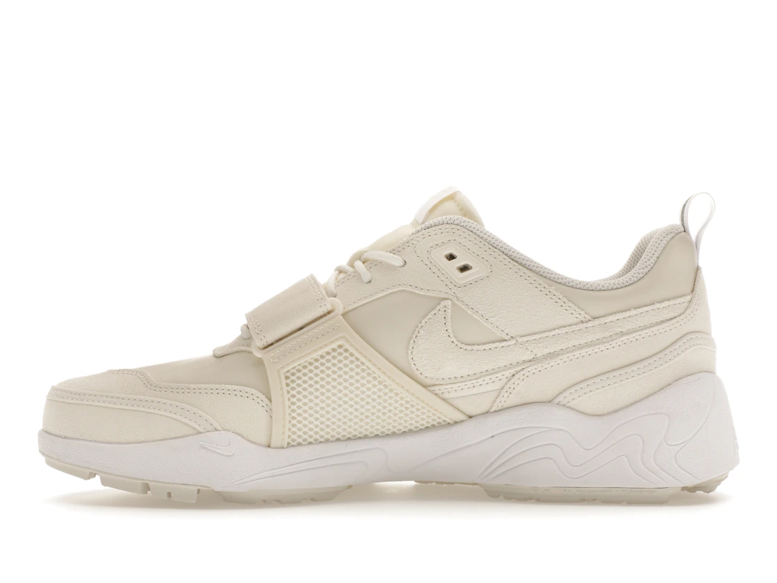 Vue 19 de Nike Zoom Field Jaxx SP Travis Scott Sail