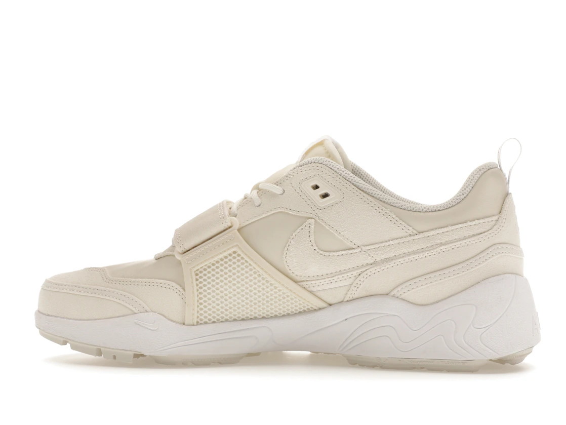 Vue 20 de Nike Zoom Field Jaxx SP Travis Scott Sail