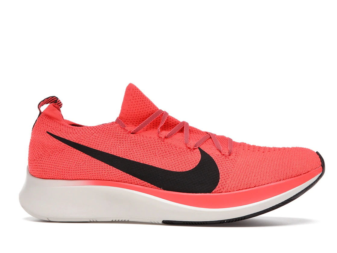 Vue 2 de Nike Zoom Fly Flyknit Bright Crimson