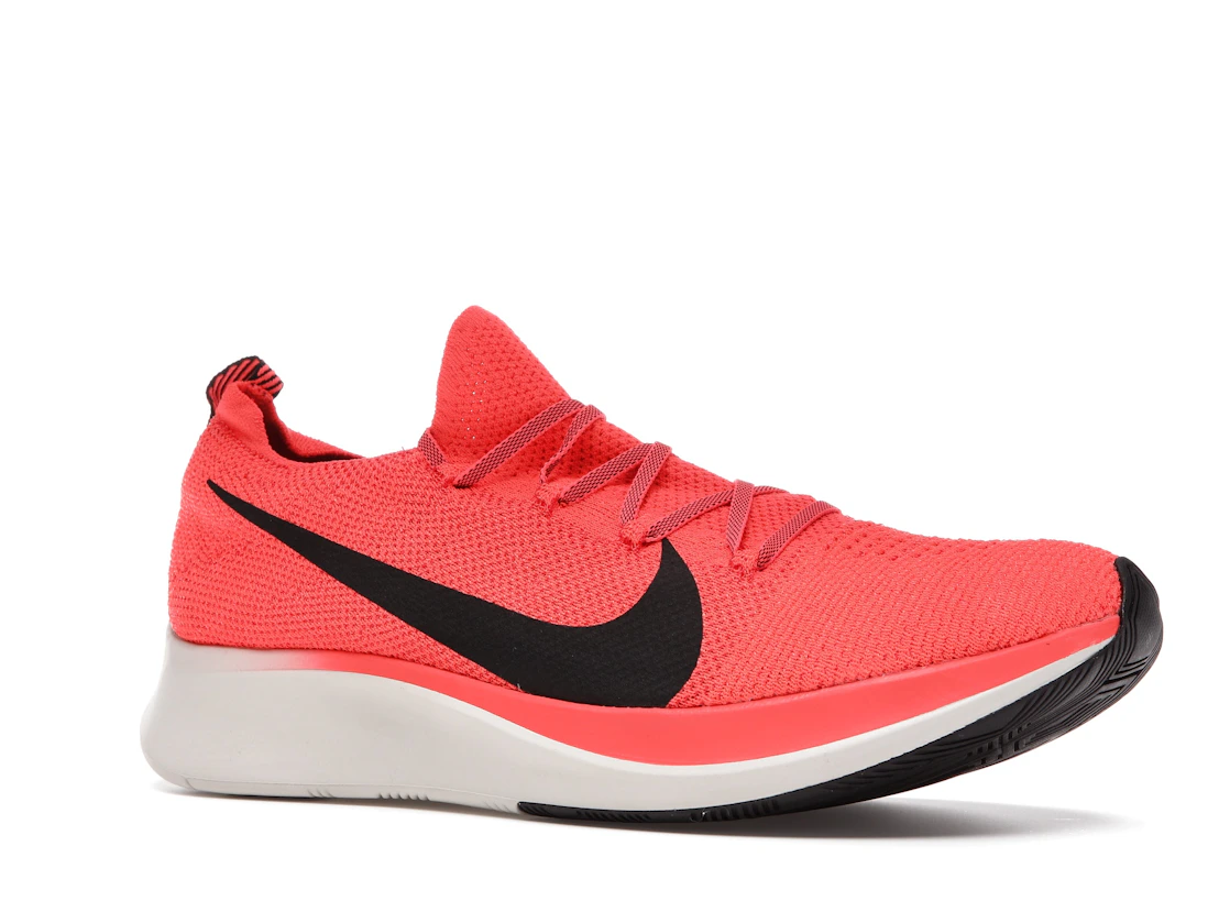 Vue 4 de Nike Zoom Fly Flyknit Bright Crimson