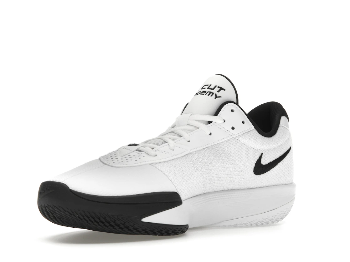 Vue 15 de Nike Zoom GT Cut Academy White Black