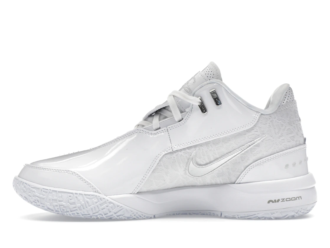 Vue 19 de Nike Zoom LeBron NXXT Gen AMPD White Silver