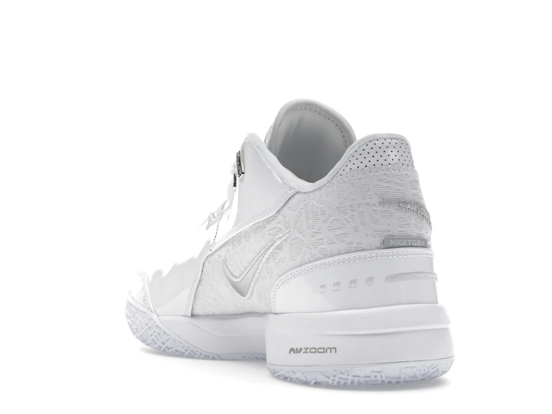 Vue 25 de Nike Zoom LeBron NXXT Gen AMPD White Silver