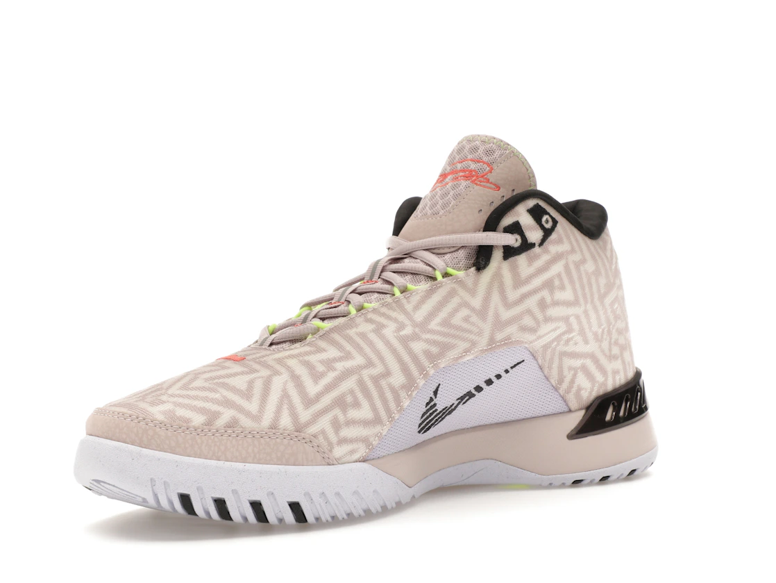 Vue 15 de Nike Zoom LeBron NXXT Genisus Platinum Violet