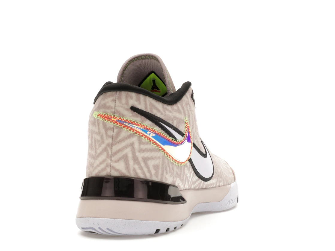 Vue 30 de Nike Zoom LeBron NXXT Genisus Platinum Violet