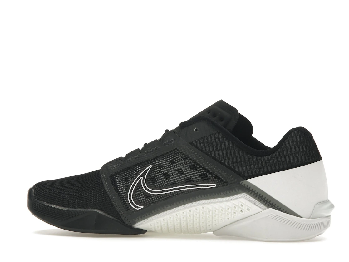 Vue 21 de Nike Zoom Metcon Turbo 2 Black Cool Grey