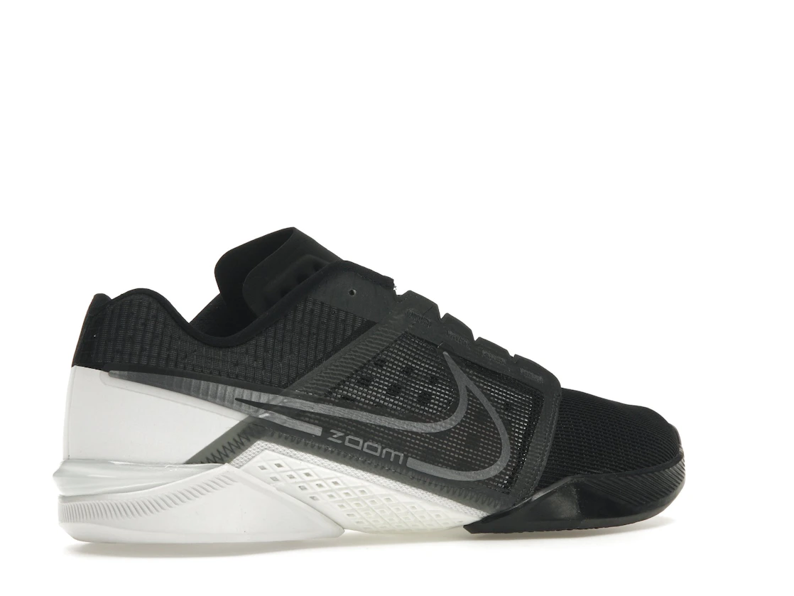 Vue 34 de Nike Zoom Metcon Turbo 2 Black Cool Grey