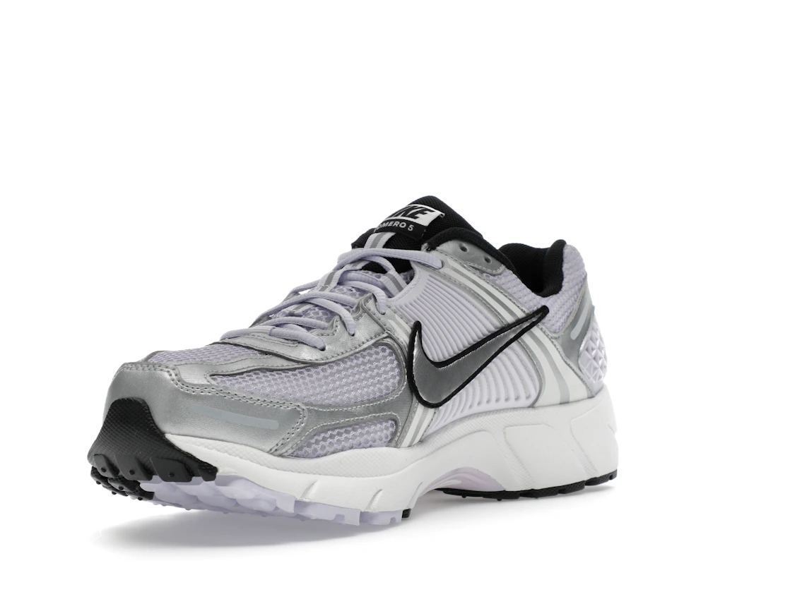 Vue 14 de Nike Zoom Vomero 5 Barely Grape Photon Dust Summit White Metallic Silver 
