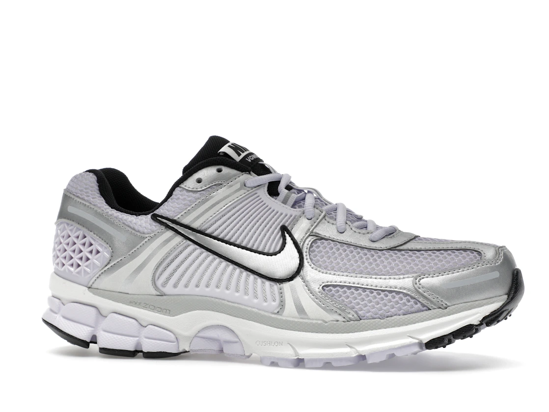 Vue 3 de Nike Zoom Vomero 5 Barely Grape Photon Dust Summit White Metallic Silver 