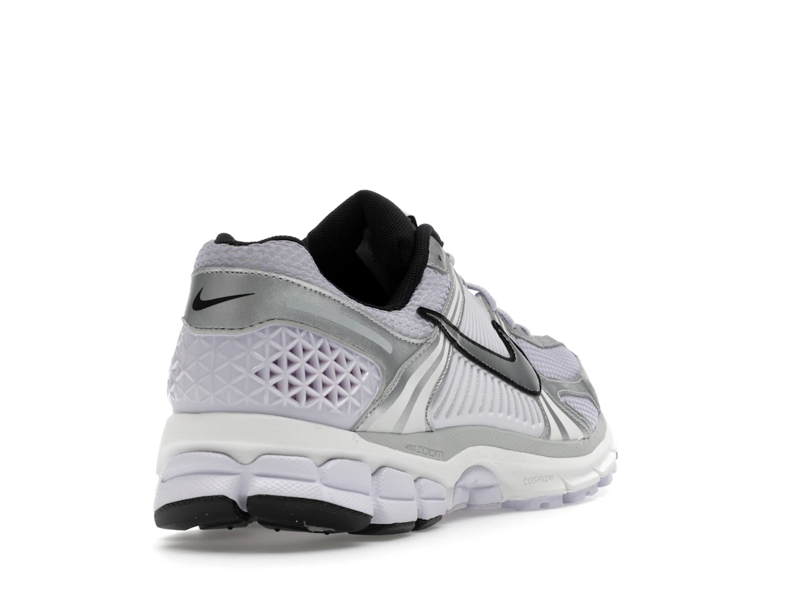 Vue 31 de Nike Zoom Vomero 5 Barely Grape Photon Dust Summit White Metallic Silver 