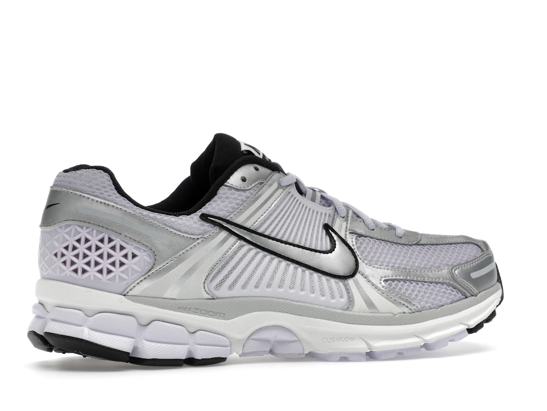 Vue 35 de Nike Zoom Vomero 5 Barely Grape Photon Dust Summit White Metallic Silver 