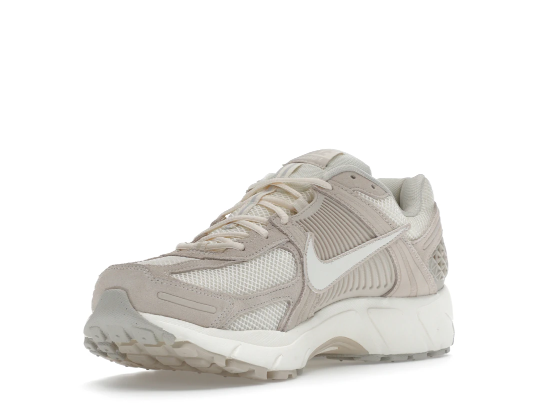Vue 14 de Nike Zoom Vomero 5 Light Orewood Brown