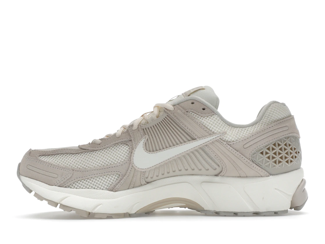 Vue 19 de Nike Zoom Vomero 5 Light Orewood Brown