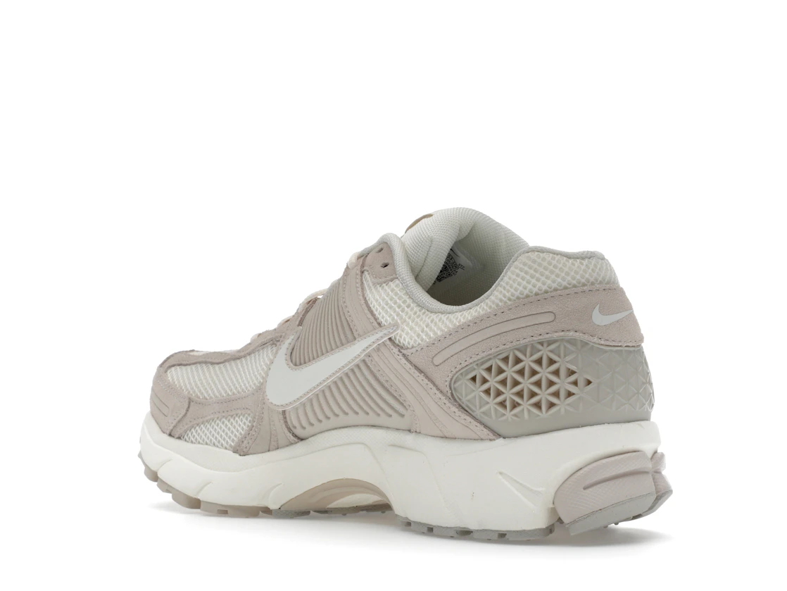Vue 24 de Nike Zoom Vomero 5 Light Orewood Brown
