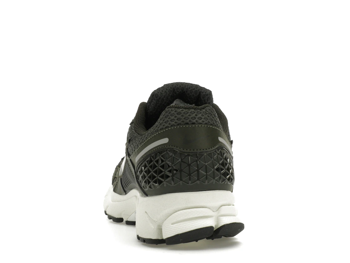 Vue 27 de Nike Zoom Vomero 5 Sequoia 