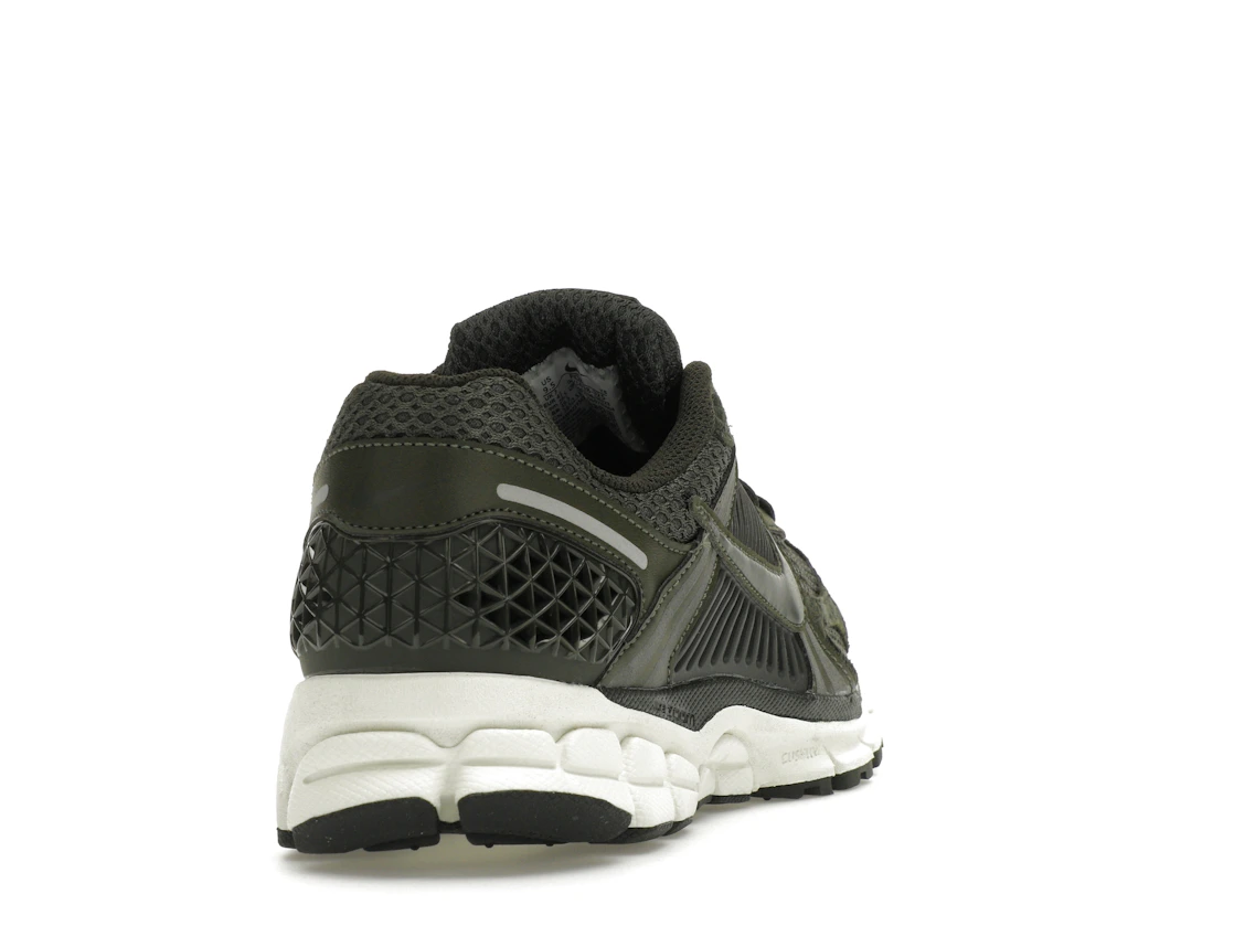 Vue 30 de Nike Zoom Vomero 5 Sequoia 
