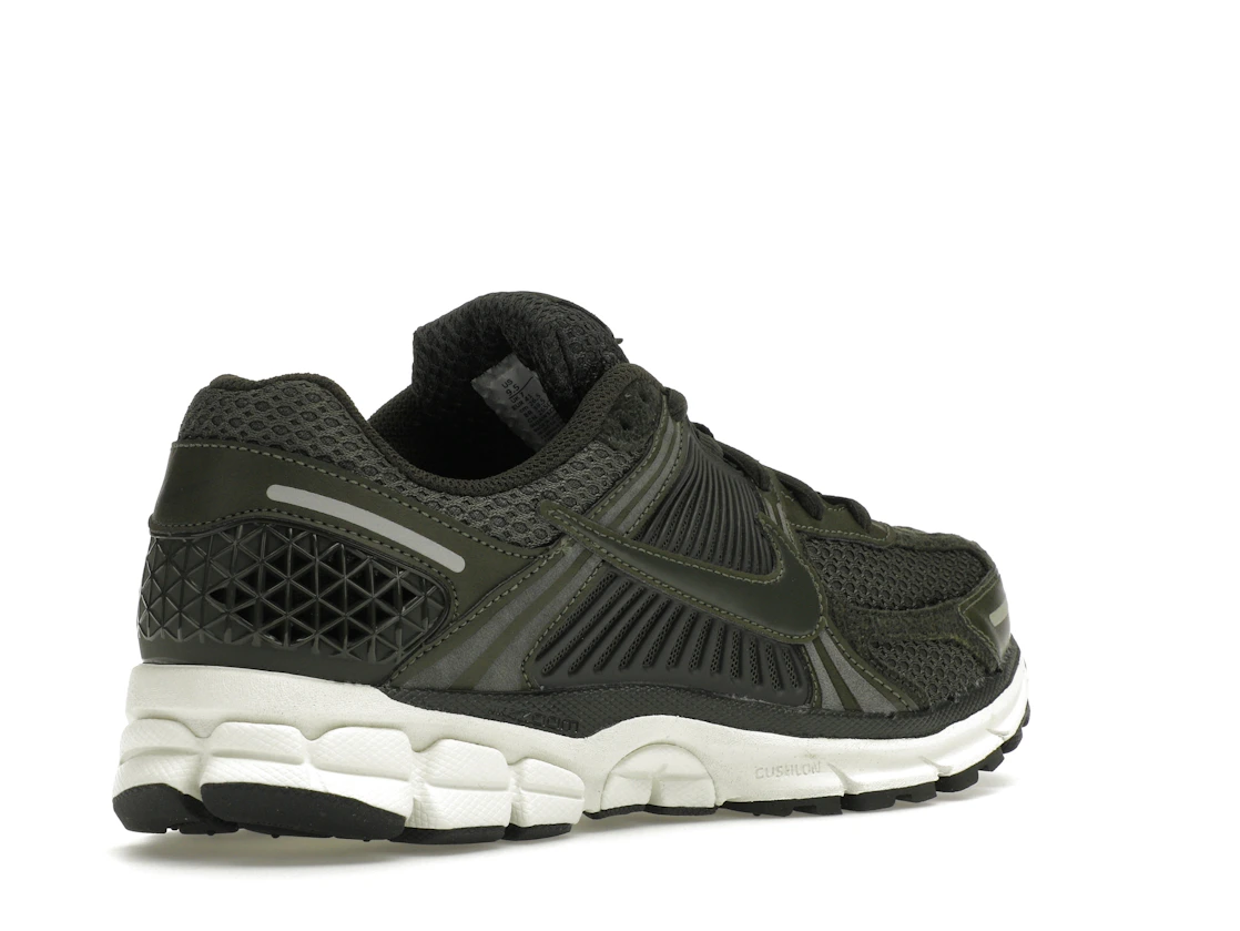 Vue 33 de Nike Zoom Vomero 5 Sequoia 