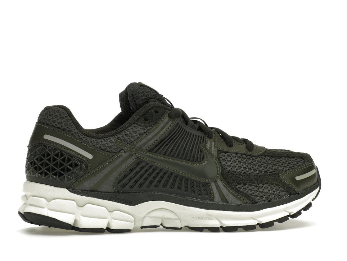Vue 36 de Nike Zoom Vomero 5 Sequoia 