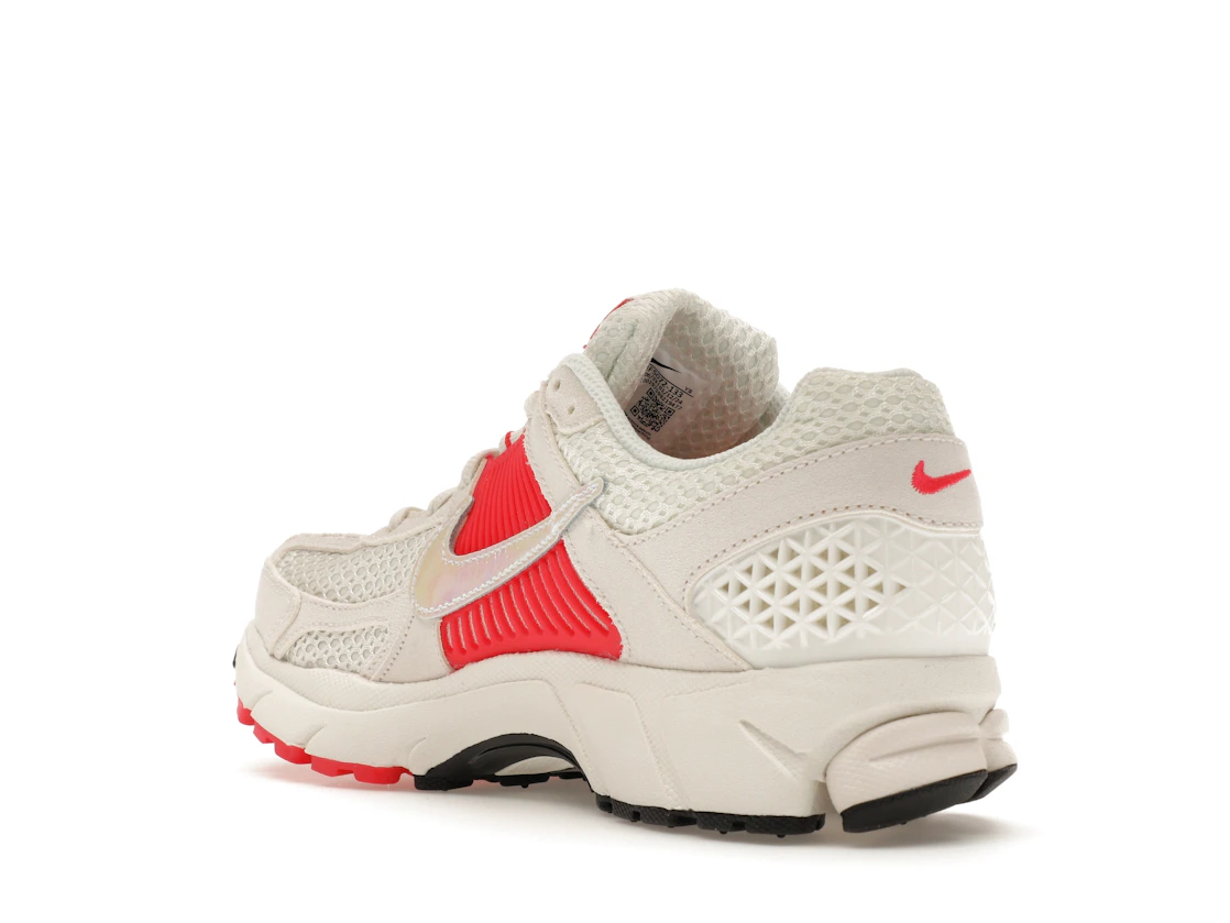 Vue 24 de Nike Zoom Vomero 5 Siren Red 
