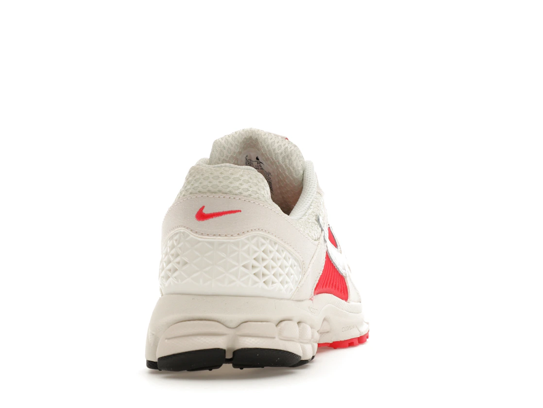 Vue 29 de Nike Zoom Vomero 5 Siren Red 