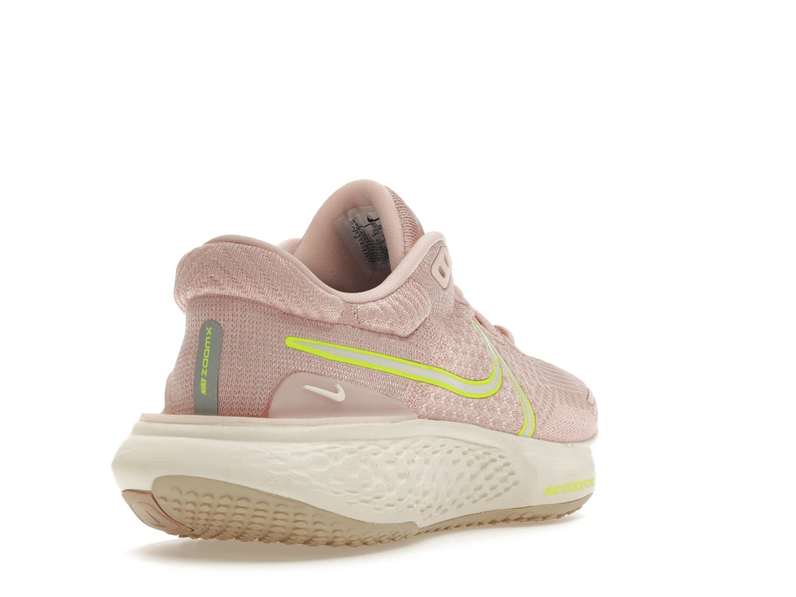 Vue 31 de Nike ZoomX Invincible Run Flyknit 2 Atmosphere Pink Oxford 