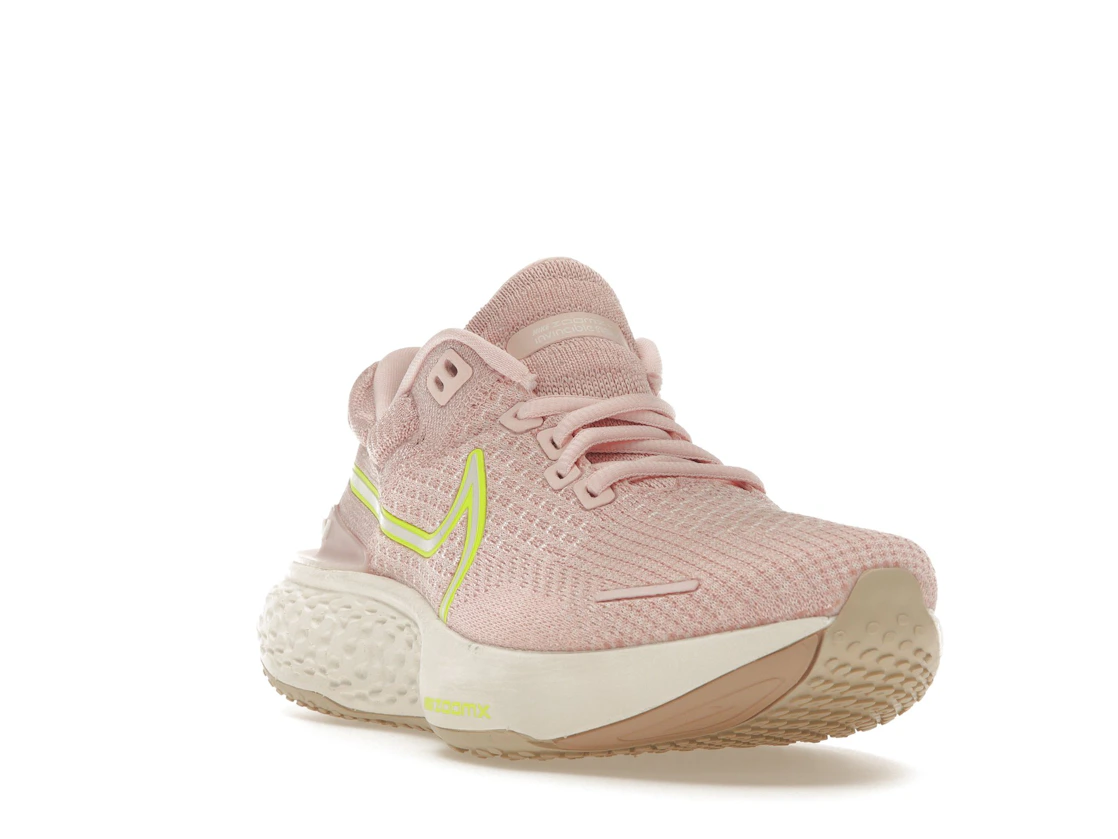 Vue 7 de Nike ZoomX Invincible Run Flyknit 2 Atmosphere Pink Oxford 