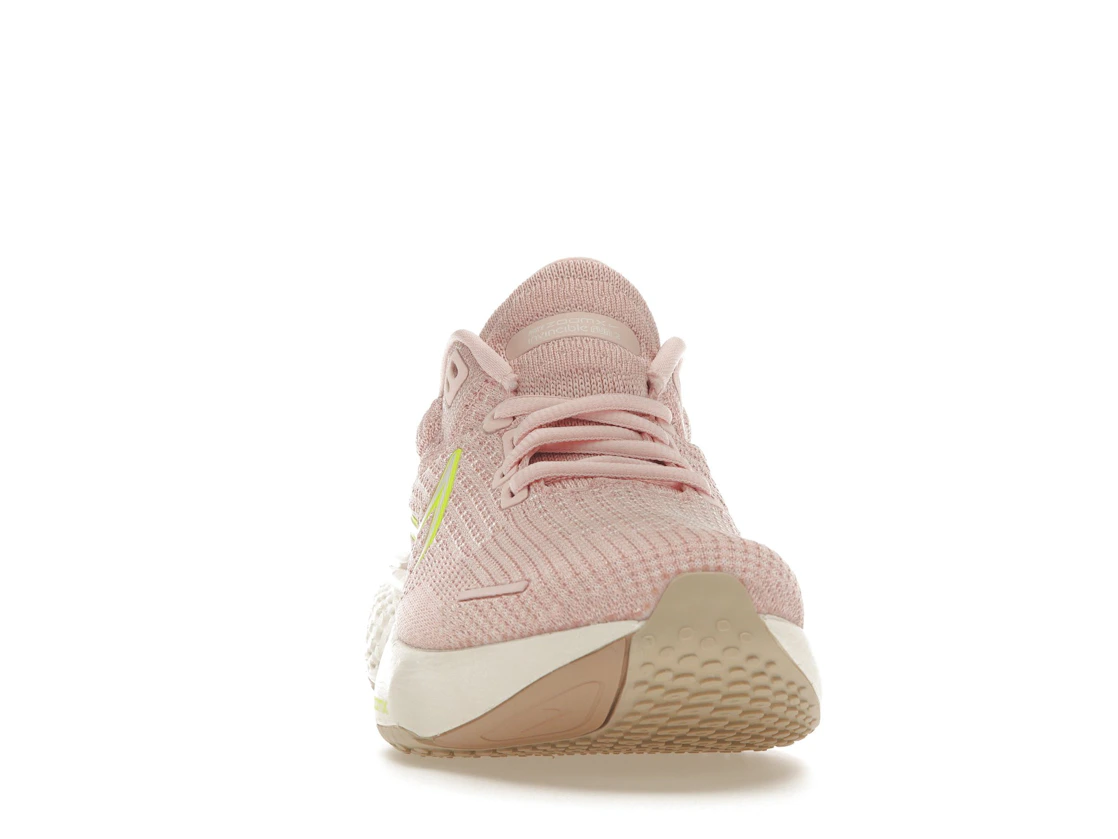 Vue 9 de Nike ZoomX Invincible Run Flyknit 2 Atmosphere Pink Oxford 