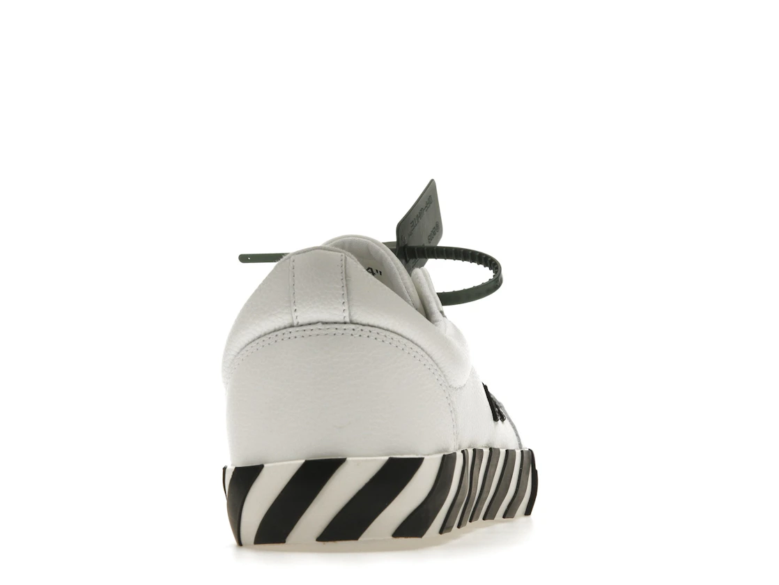 Vue 29 de OFF-WHITE Vulc Low Leather White Black SS22