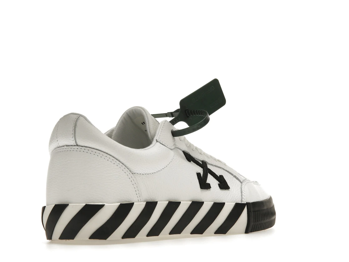 Vue 32 de OFF-WHITE Vulc Low Leather White Black SS22