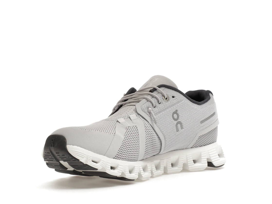Vue 14 de On Running Cloud 5 Glacier Grey White