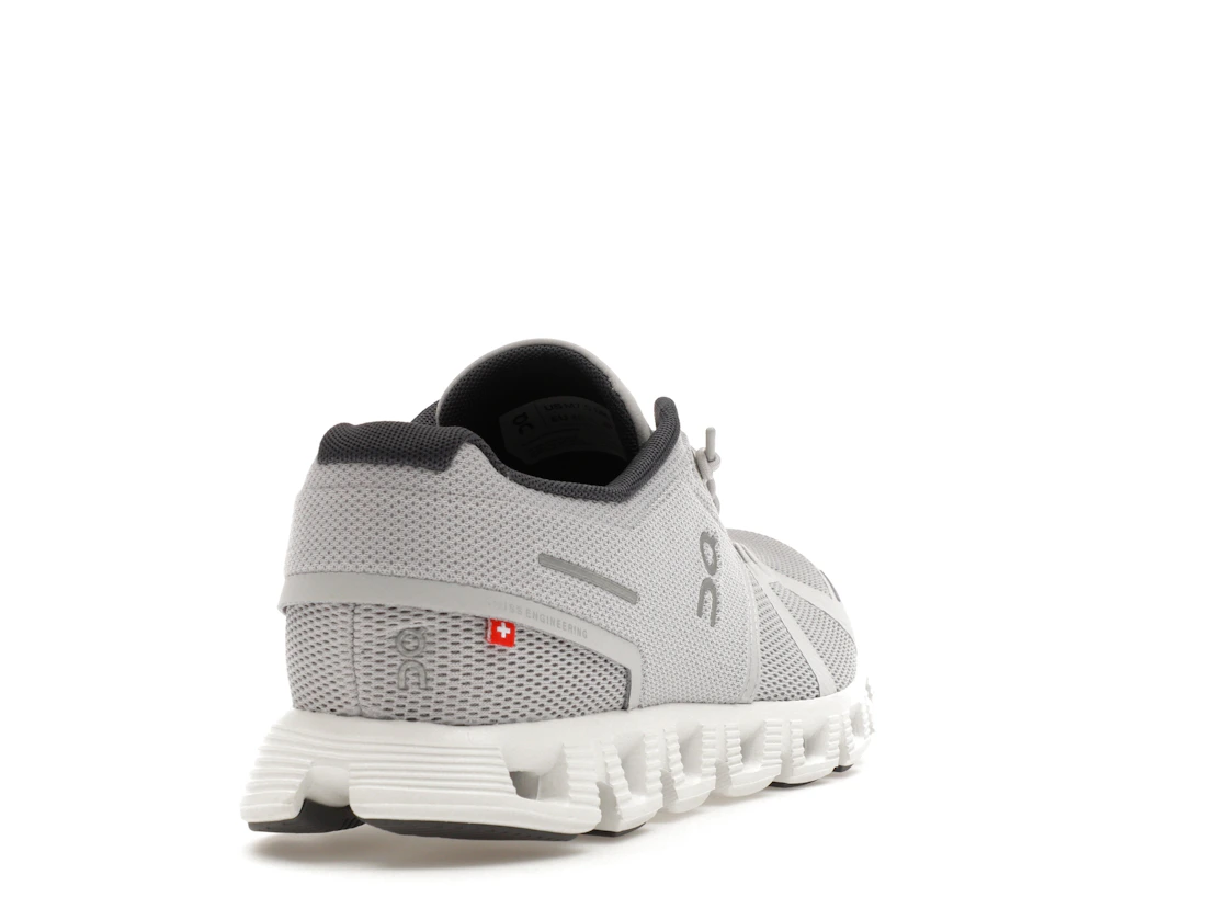 Vue 30 de On Running Cloud 5 Glacier Grey White