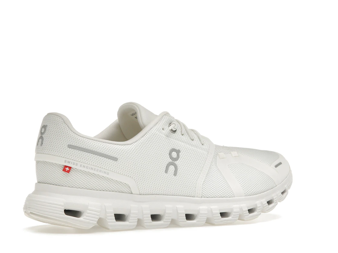 Vue 34 de On Running Cloud 6 All White