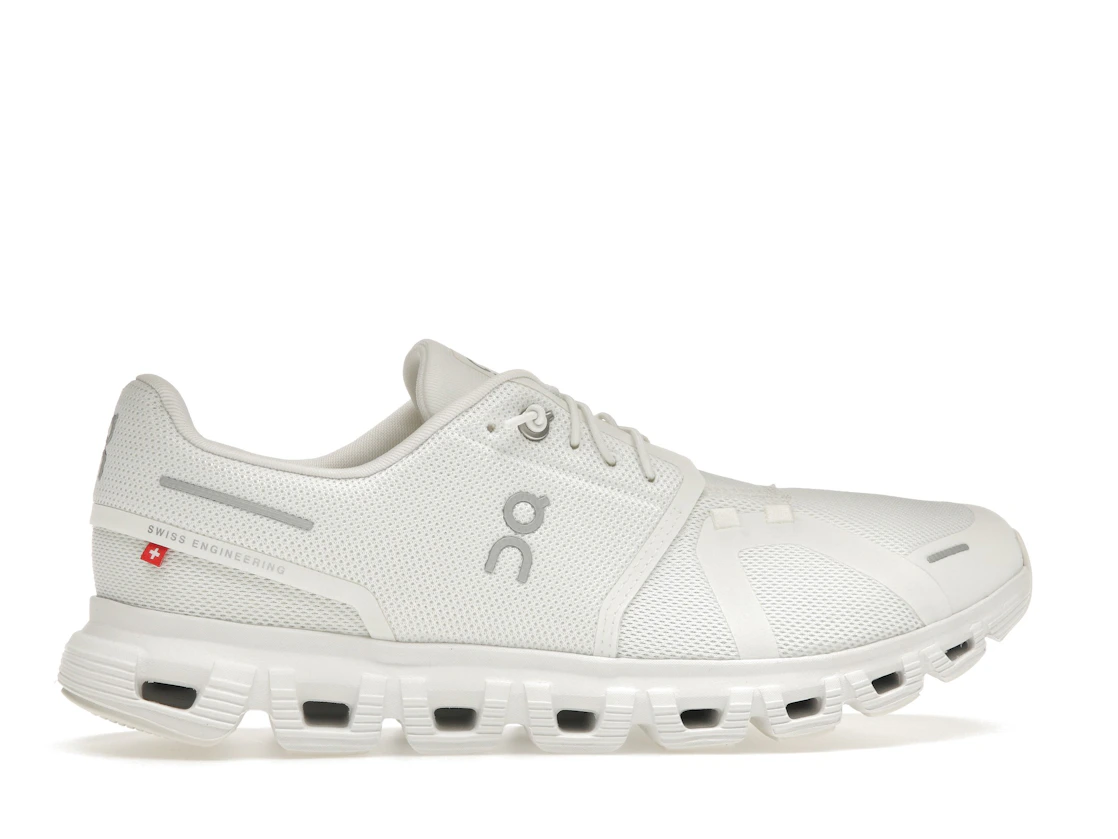 Vue 36 de On Running Cloud 6 All White