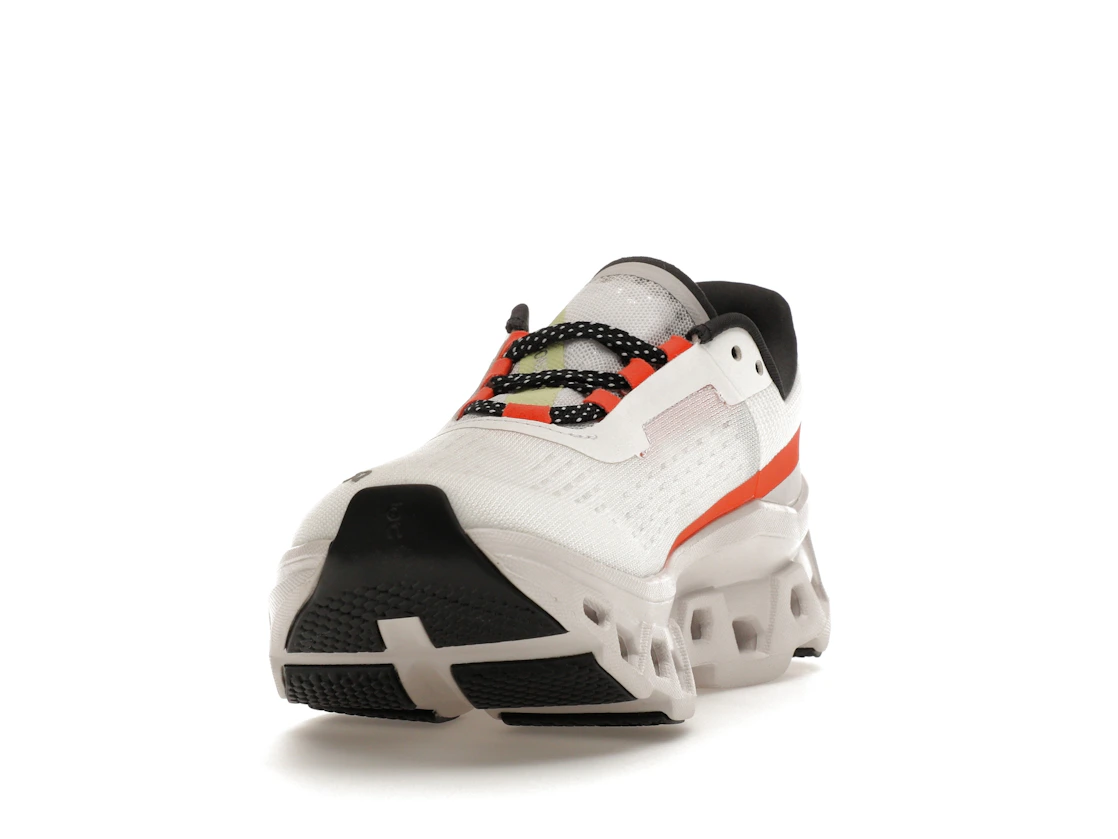 Vue 12 de On Running Cloudmonster Undyed-White Flame 