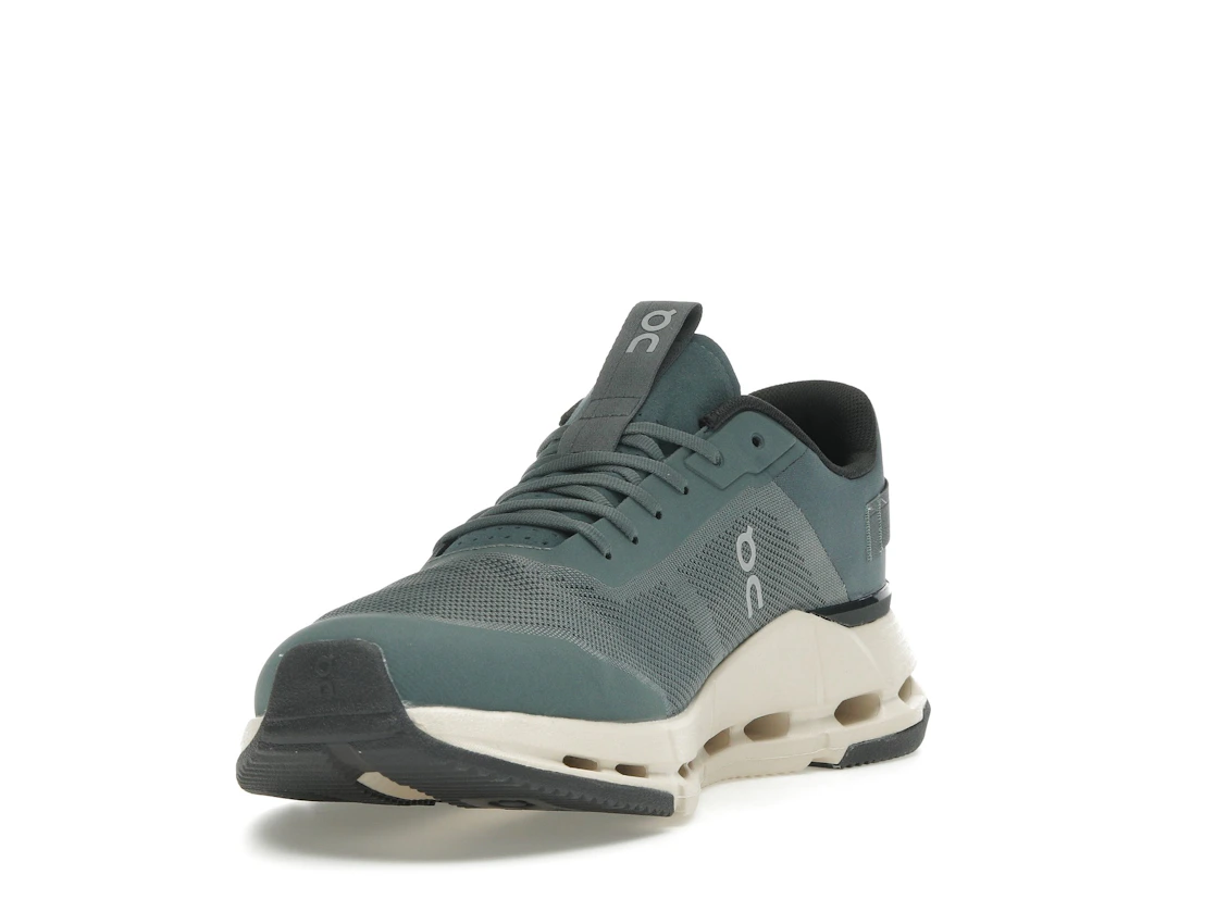 Vue 13 de On Running Cloudnova Form 2 TT Olive Cream
