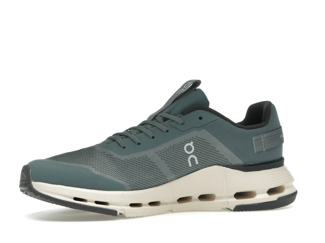 Vue 17 de On Running Cloudnova Form 2 TT Olive Cream