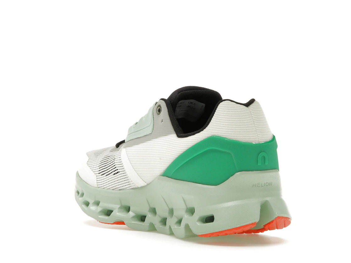 Vue 25 de On Running Cloudstratus Undyed White Creek 