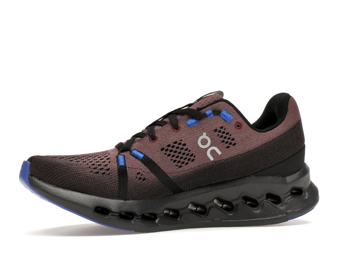Vue 17 de On Running Cloudsurfer Black Cobalt 