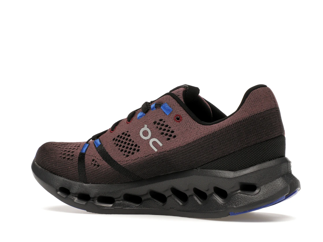 Vue 22 de On Running Cloudsurfer Black Cobalt 