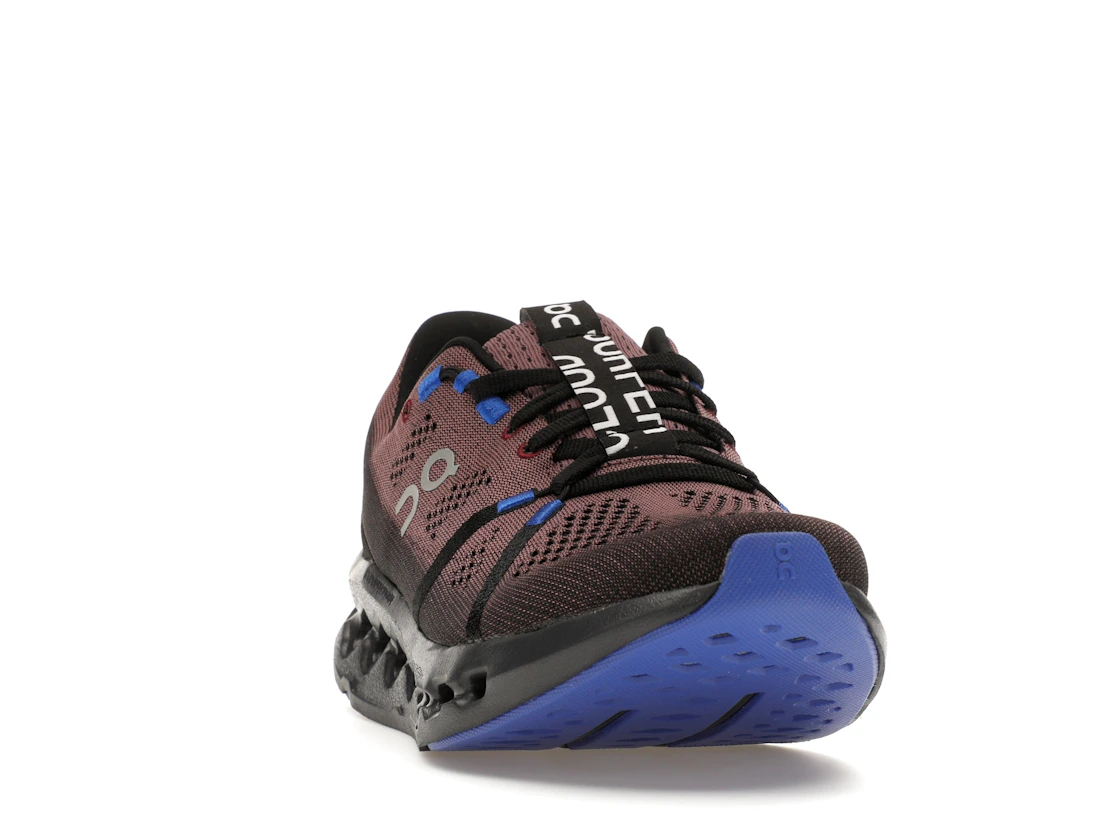 Vue 8 de On Running Cloudsurfer Black Cobalt 