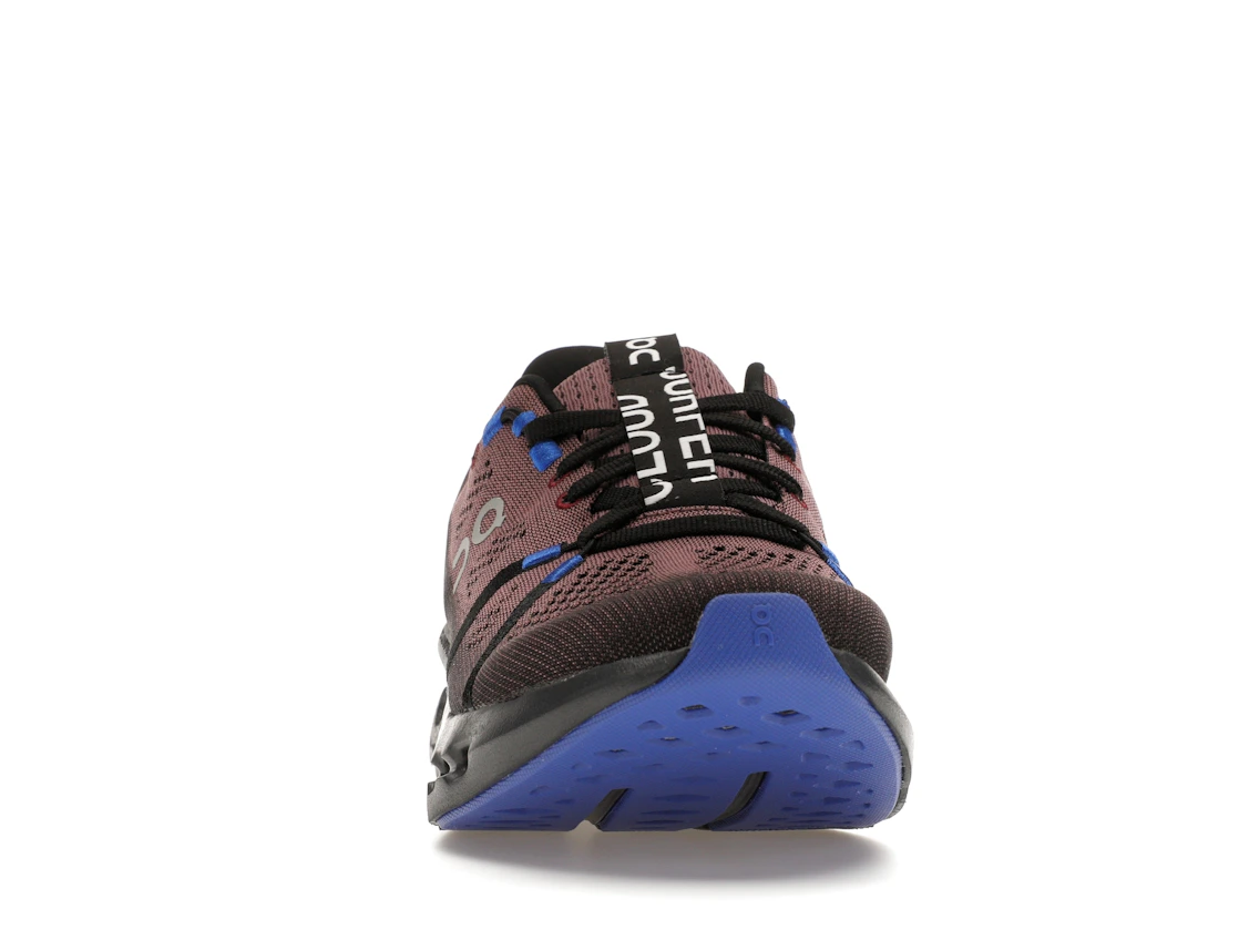 Vue 9 de On Running Cloudsurfer Black Cobalt 
