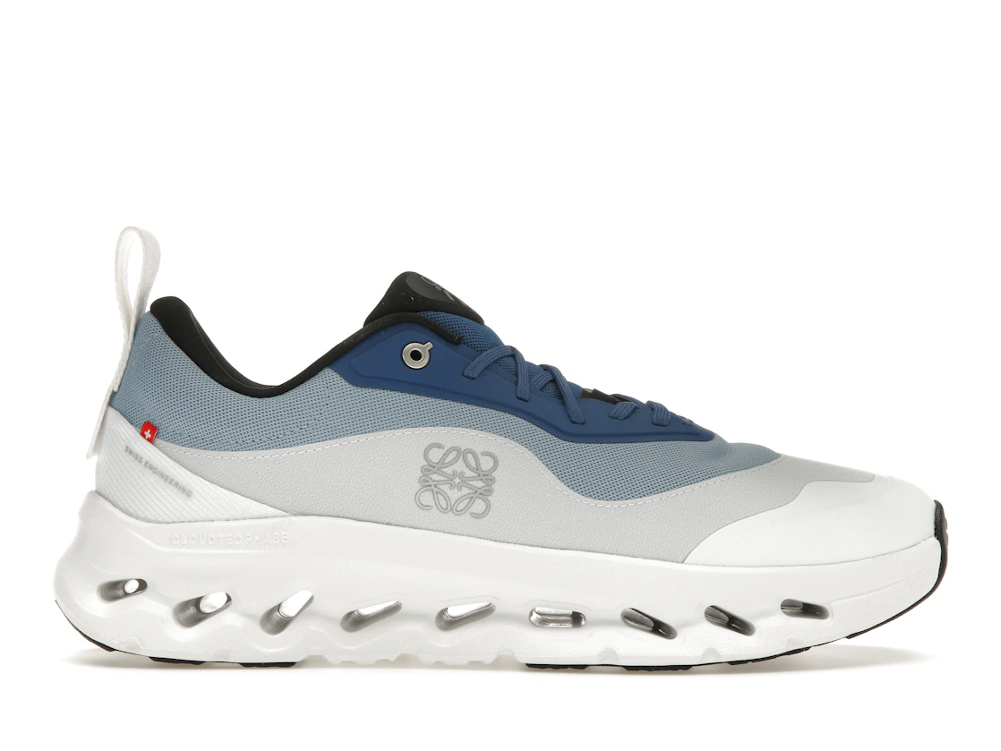 Vue 1 de On Running Cloudtilt 2 LOEWE Blue White