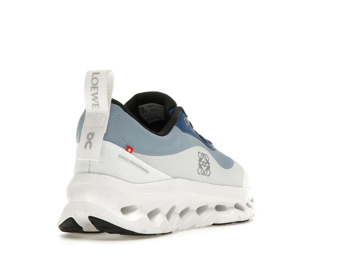 Vue 31 de On Running Cloudtilt 2 LOEWE Blue White